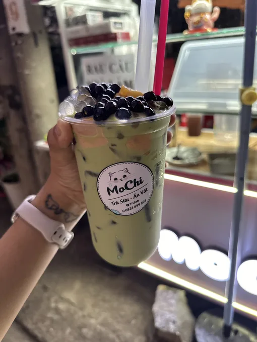 Ly trà sữa trân châu tại quán MoChi Trà Sữa - Ăn Vặt của học viên Y Linh